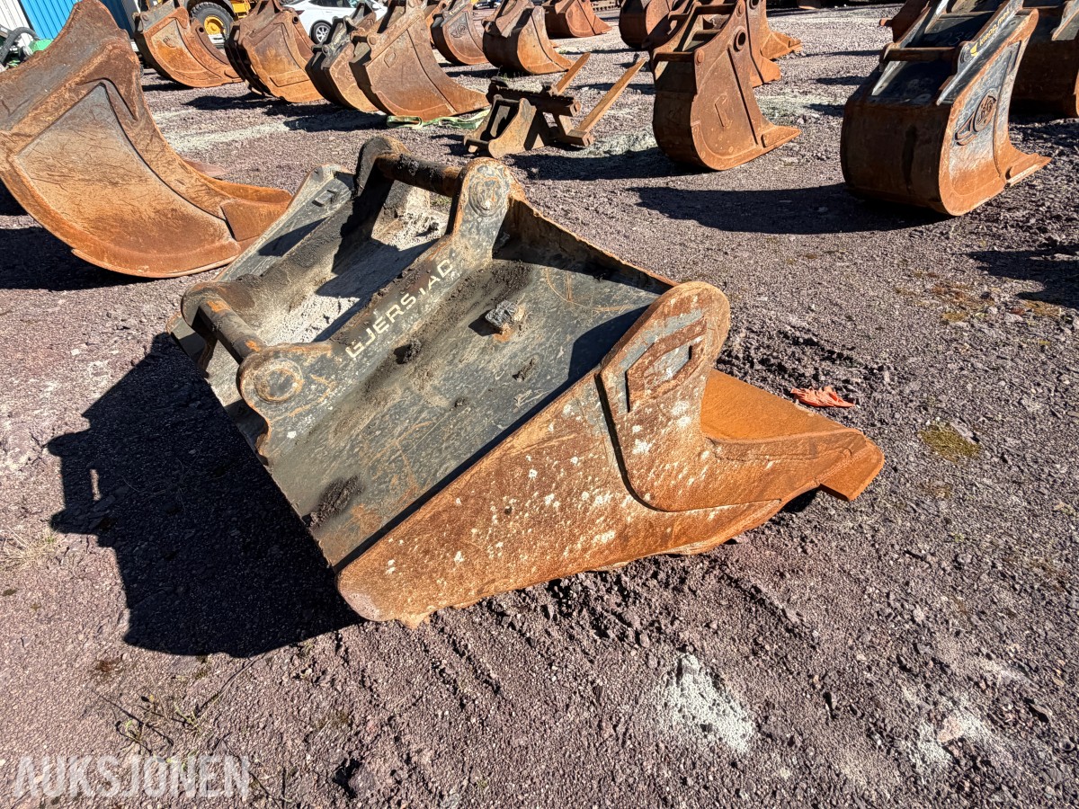 2022 Gjerstad Pusseskuffe S70 1100 Liter