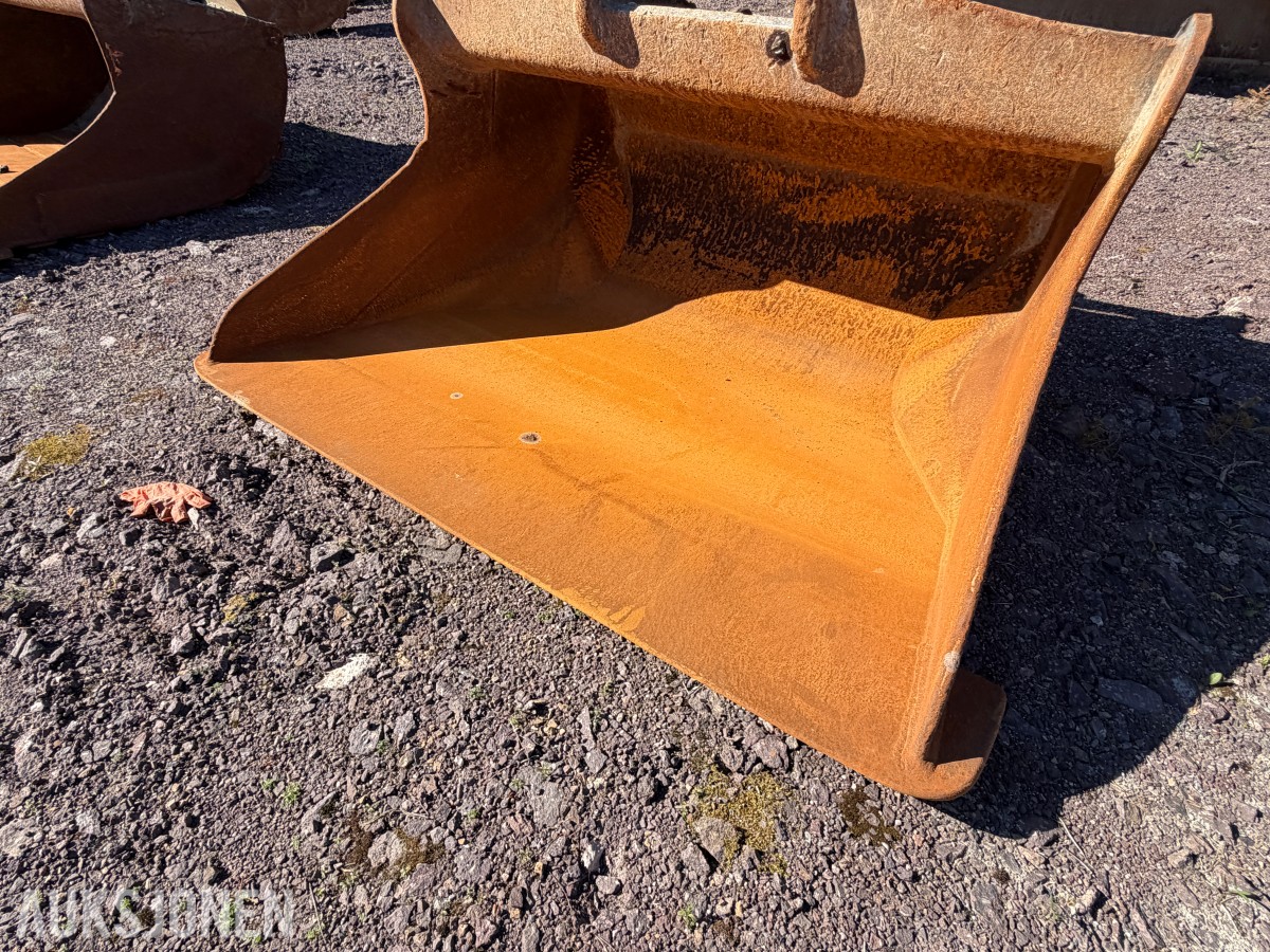 2022 Gjerstad Pusseskuffe S70 1100 Liter