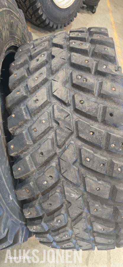 2019 Nokian TRI 2. 460-65-R24