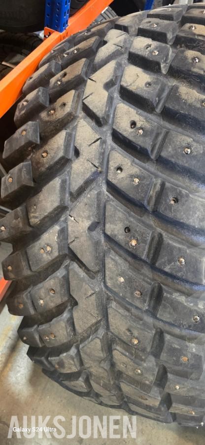 2019 Nokian TRI 2. 460-65-R24