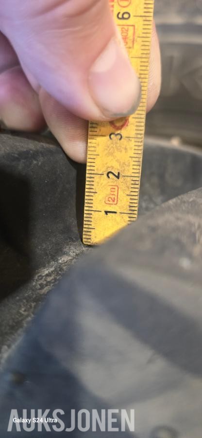 2019 Nokian TRI 2. 460-65-R24