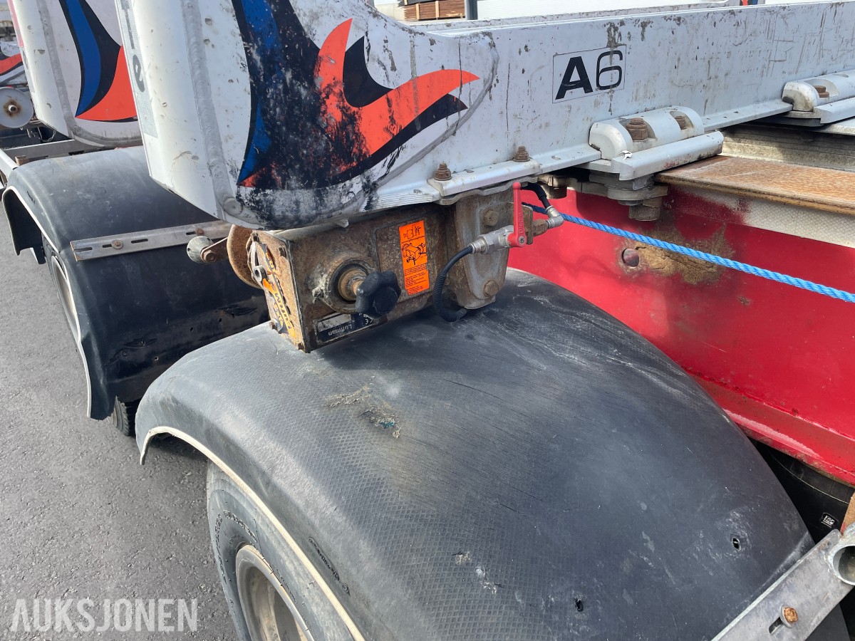 2015 Närko D4YS11T11 tømmerhenger med Exte banker