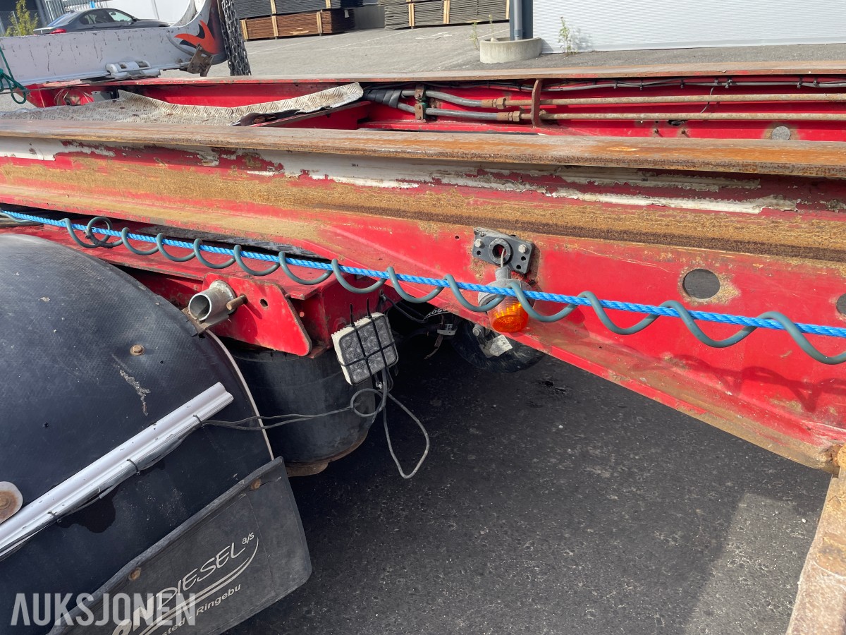 2015 Närko D4YS11T11 tømmerhenger med Exte banker