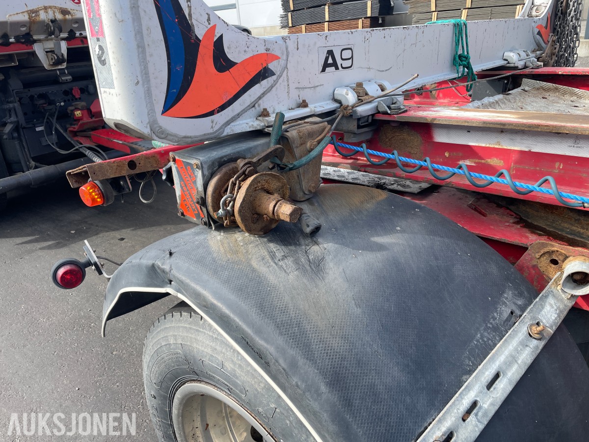 2015 Närko D4YS11T11 tømmerhenger med Exte banker