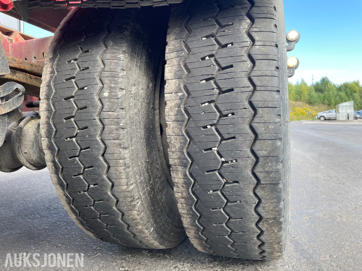 2015 Närko D4YS11T11 tømmerhenger med Exte banker