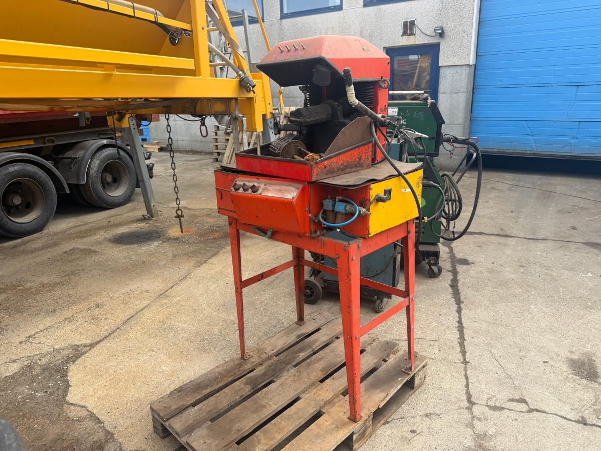 Grind-O-Matic/Twist 1200 borebitsliper