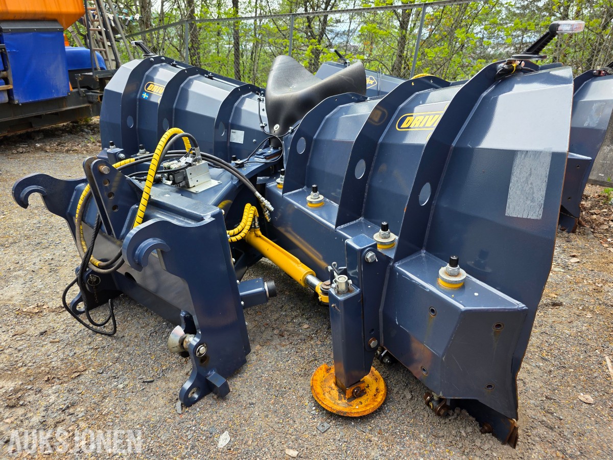 2025 Drivex V-plog VB320-3P/BM
