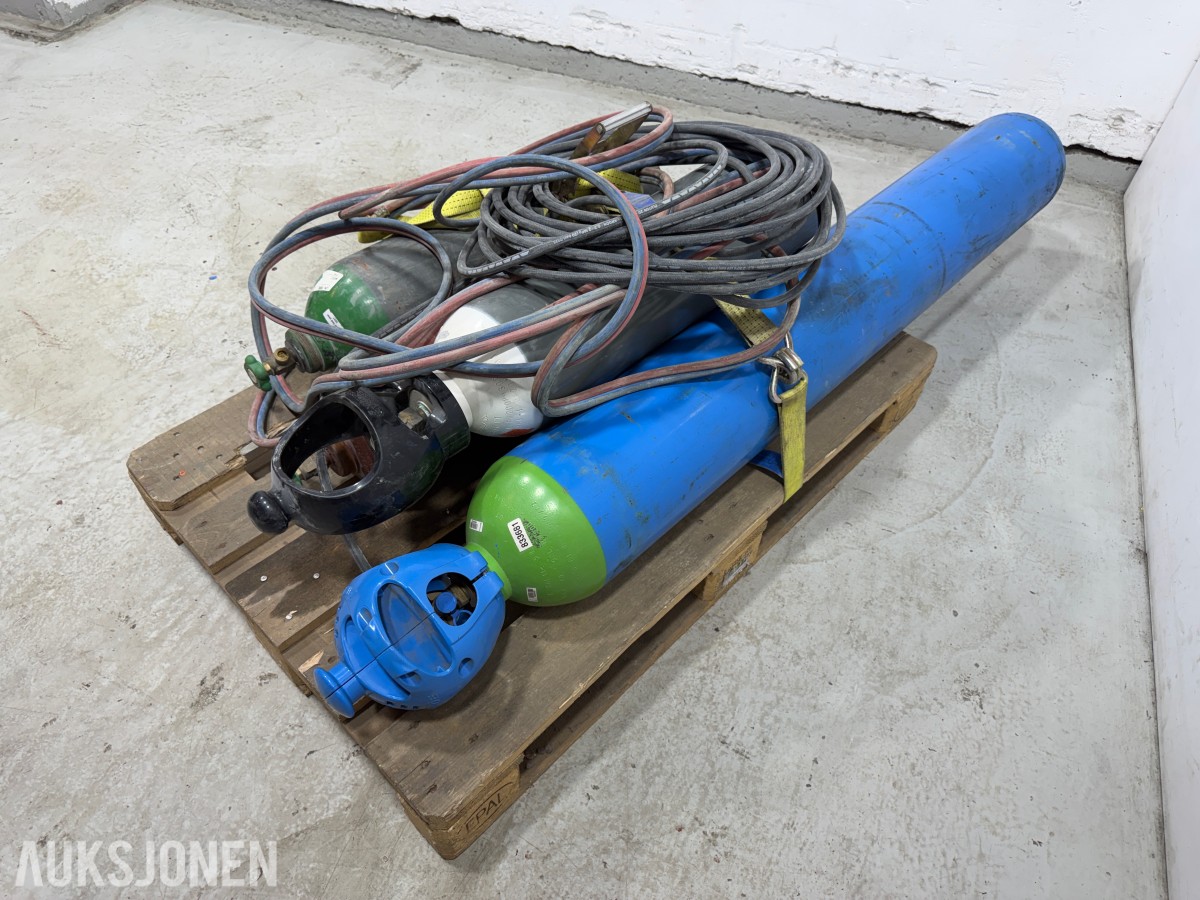 Gassflasker med argon og oksygen og tilbehør
