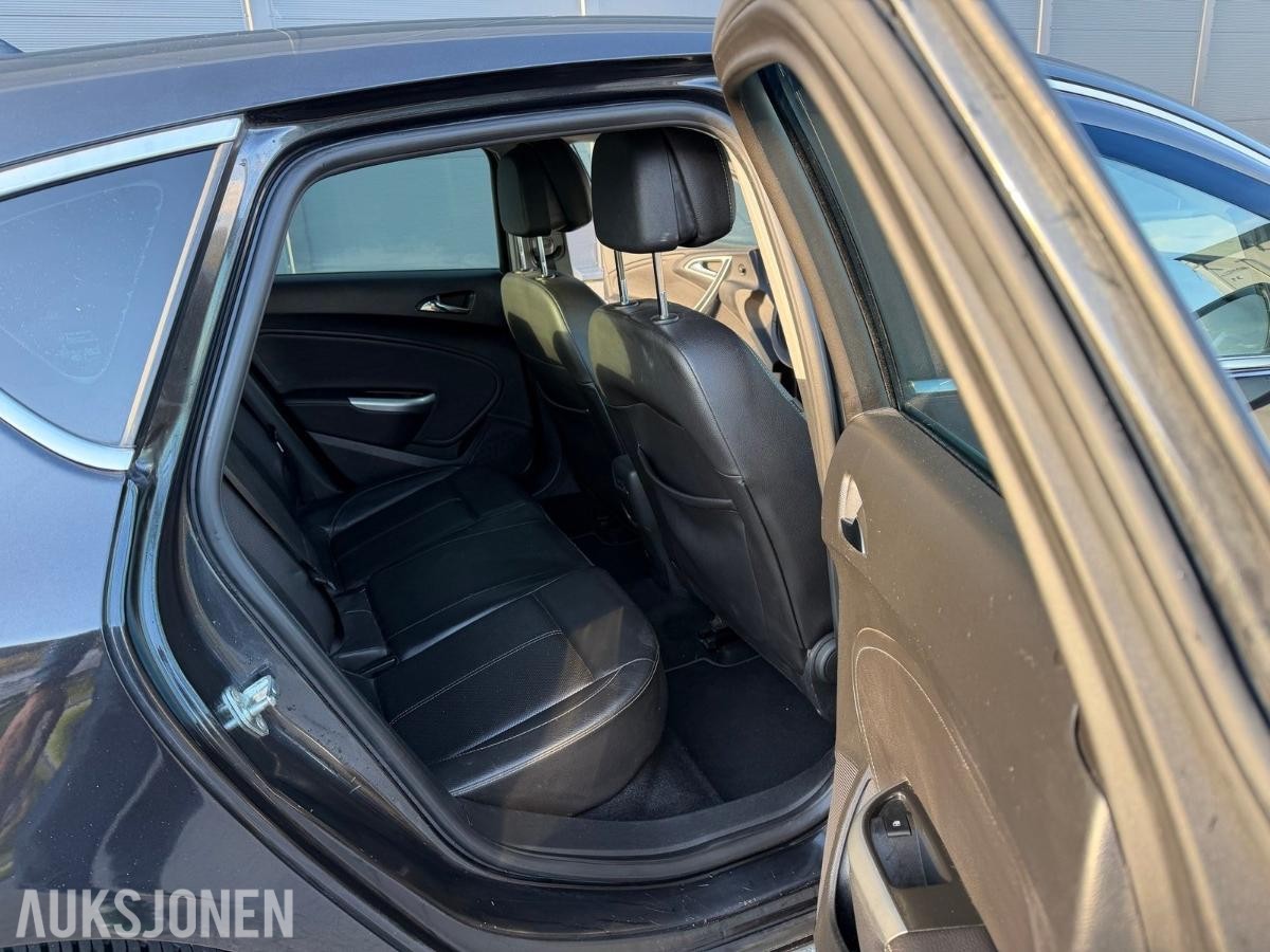 2012 OPEL ASTRA 2,0 CDTI | EU 11/2027 | NYLIG PÅKOSTET | SKINN