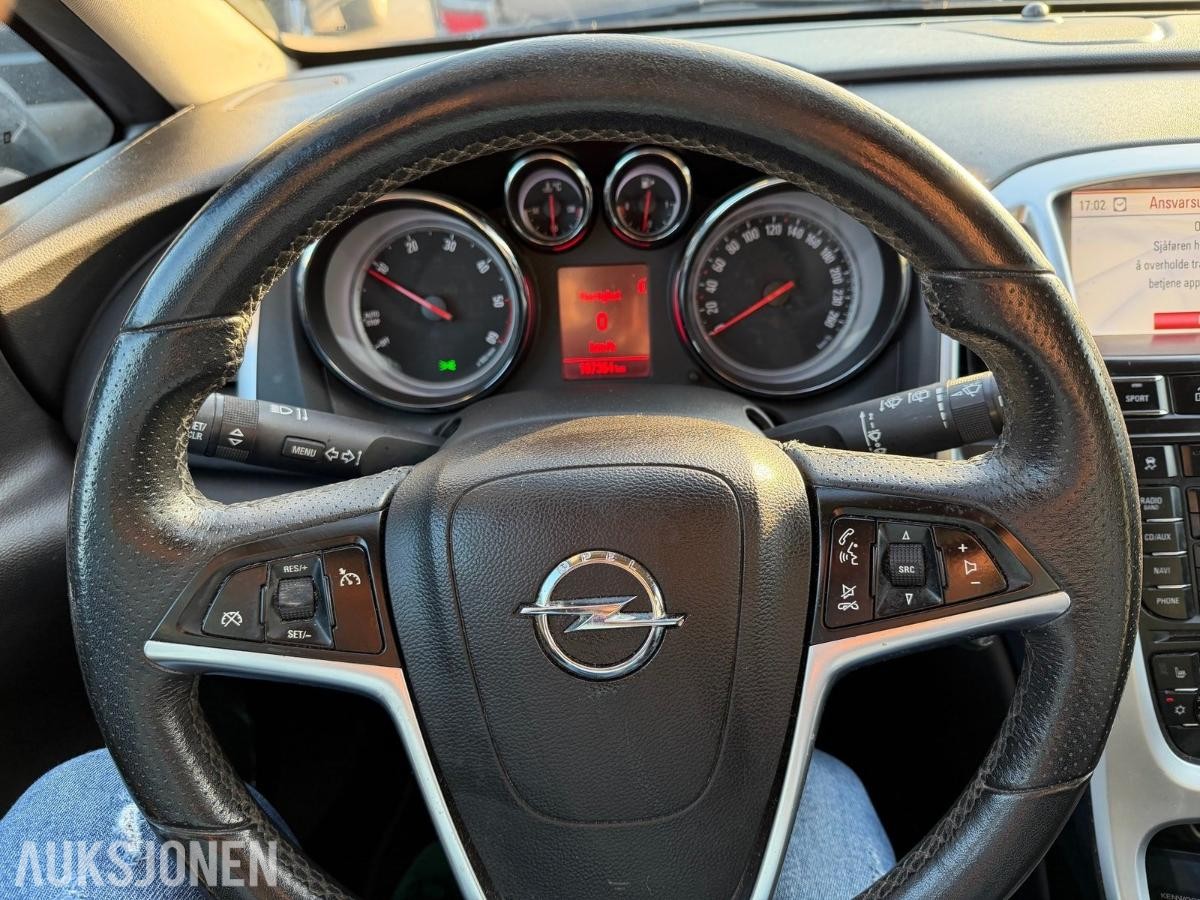 2012 OPEL ASTRA 2,0 CDTI | EU 11/2027 | NYLIG PÅKOSTET | SKINN