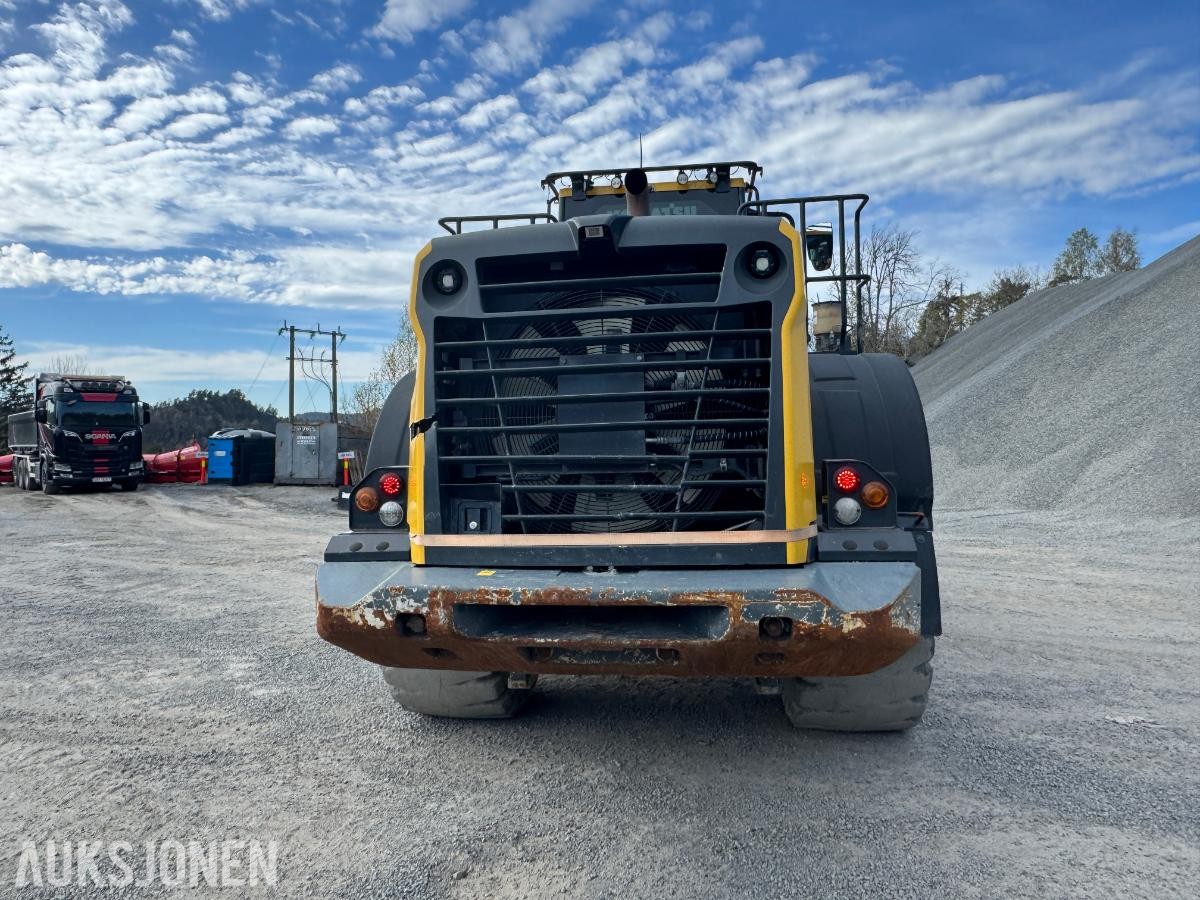 2018 Komatsu WA480-8 Hjullaster - Spakstyring - klargjort 3 funksjon