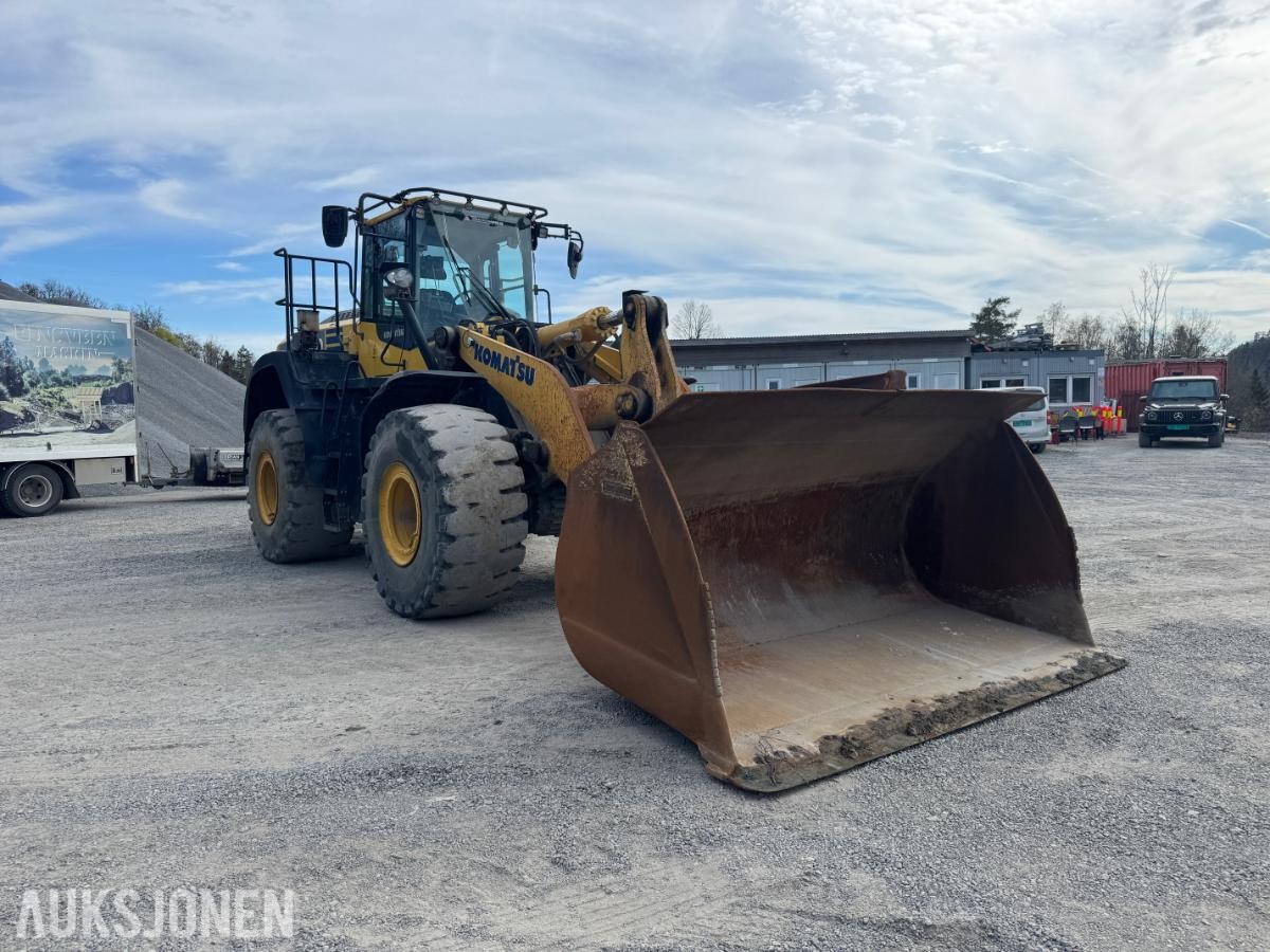 2018 Komatsu WA480-8 Hjullaster - Spakstyring - klargjort 3 funksjon
