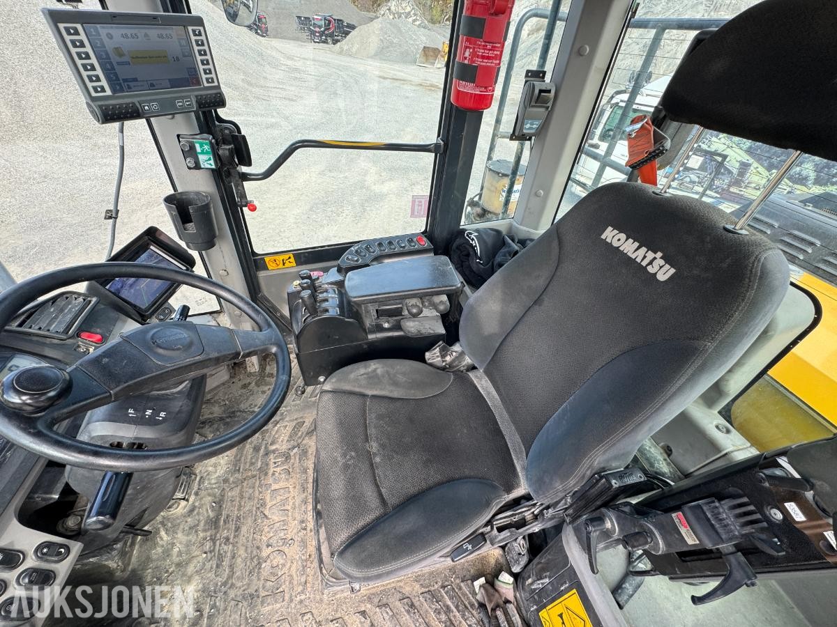 2018 Komatsu WA480-8 Hjullaster - Spakstyring - klargjort 3 funksjon