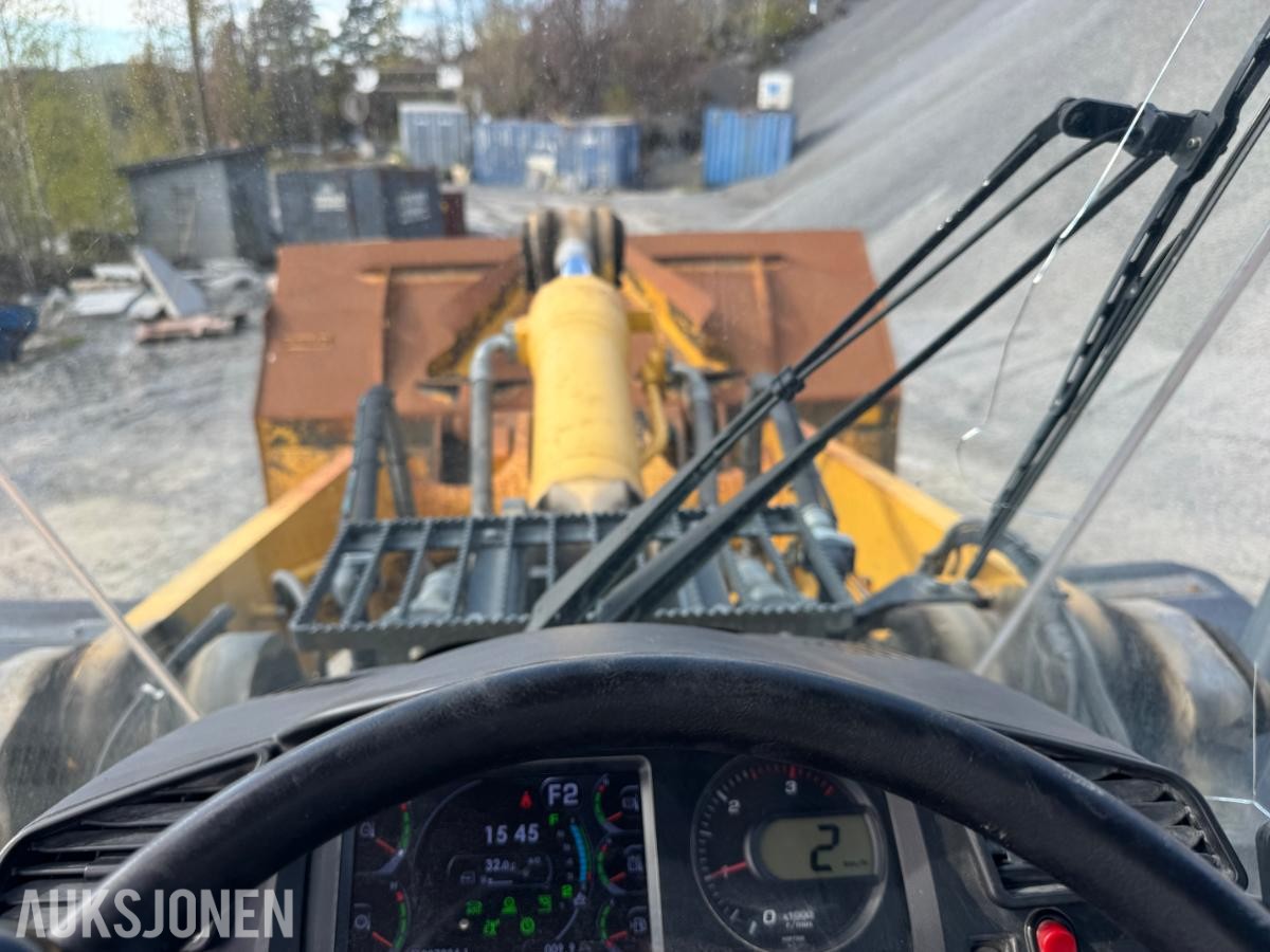 2018 Komatsu WA480-8 Hjullaster - Spakstyring - klargjort 3 funksjon