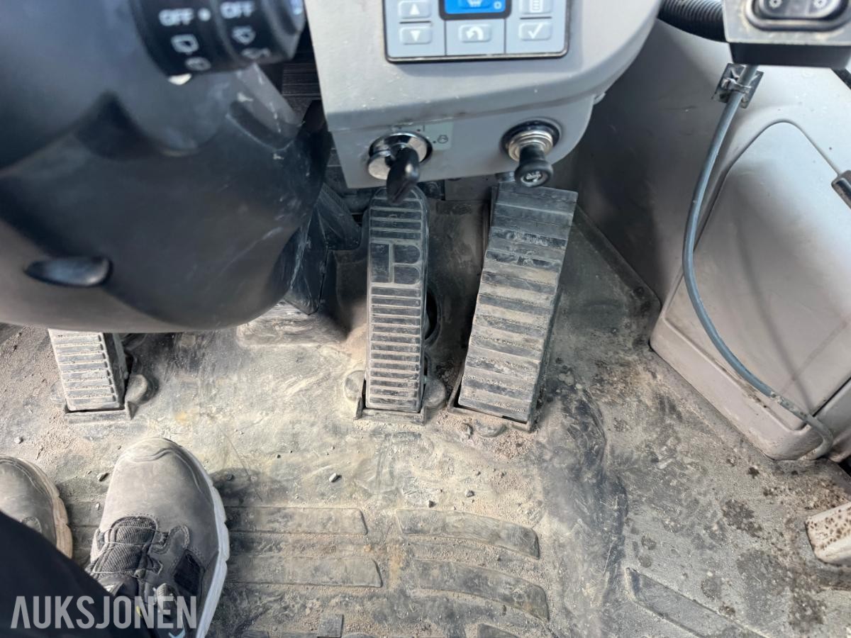 2018 Komatsu WA480-8 Hjullaster - Spakstyring - klargjort 3 funksjon