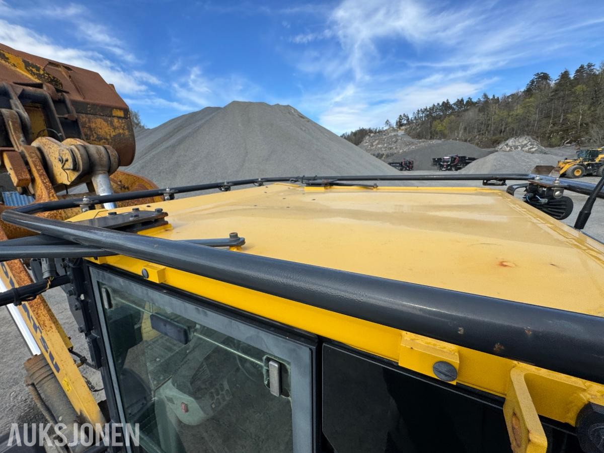 2018 Komatsu WA480-8 Hjullaster - Spakstyring - klargjort 3 funksjon