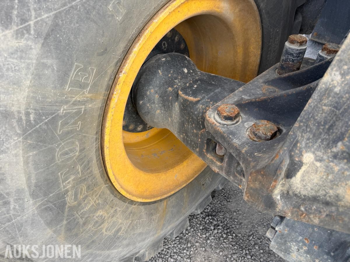 2018 Komatsu WA480-8 Hjullaster - Spakstyring - klargjort 3 funksjon