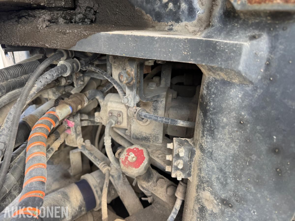 2018 Komatsu WA480-8 Hjullaster - Spakstyring - klargjort 3 funksjon