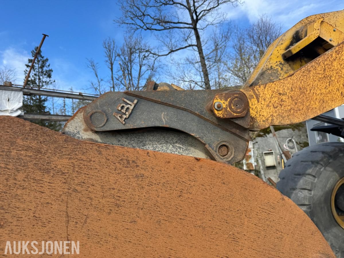 2018 Komatsu WA480-8 Hjullaster - Spakstyring - klargjort 3 funksjon