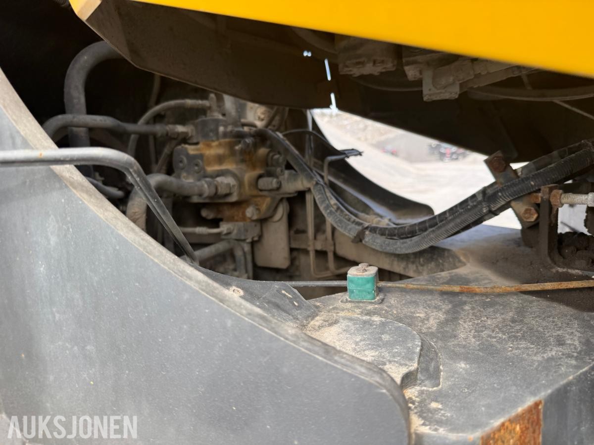 2018 Komatsu WA480-8 Hjullaster - Spakstyring - klargjort 3 funksjon