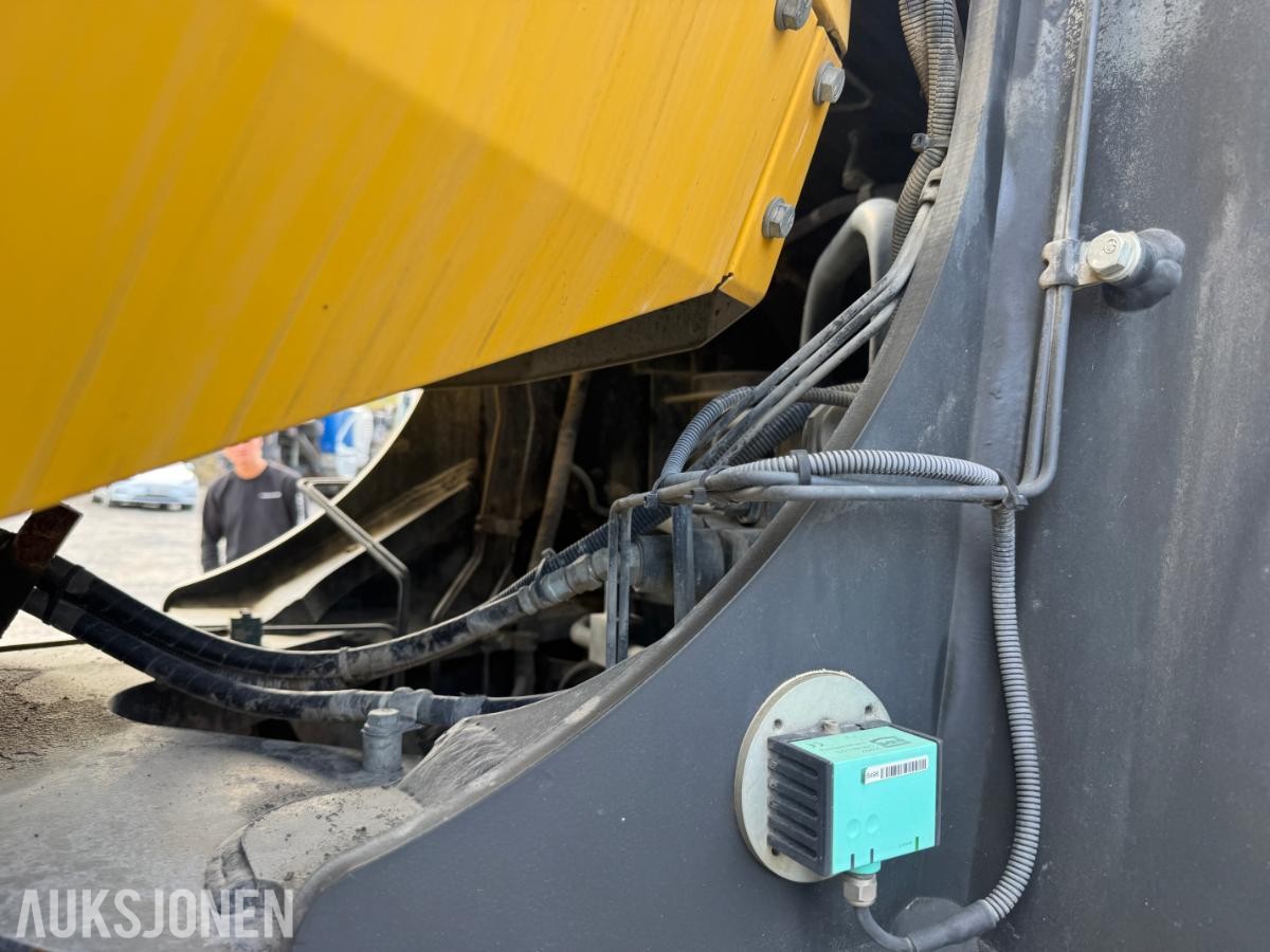 2018 Komatsu WA480-8 Hjullaster - Spakstyring - klargjort 3 funksjon