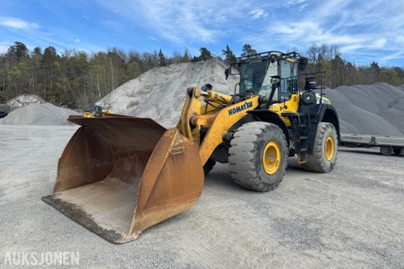 2018 Komatsu WA480-8 Hjullaster - Spakstyring - klargjort 3 funksjon