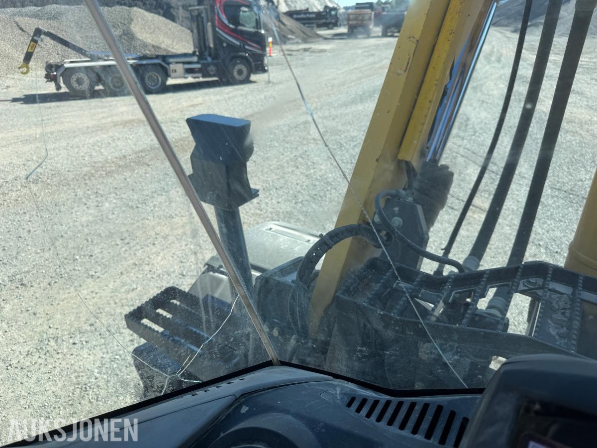 2020 Komatsu WA475 HJULLASTER - 5000L SKUFFE