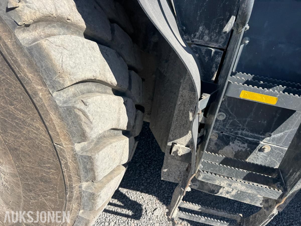 2020 Komatsu WA475 HJULLASTER - 5000L SKUFFE