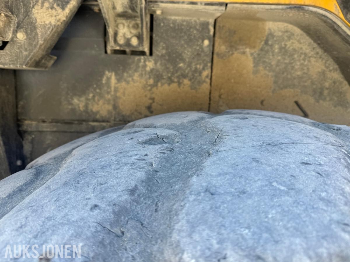 2020 Komatsu WA475 HJULLASTER - 5000L SKUFFE