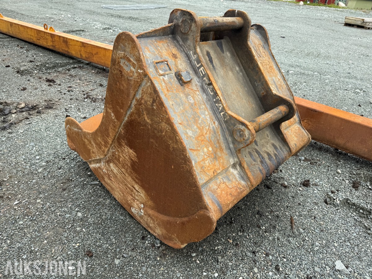 Gjerstad Renskeskuffe 1500L S70