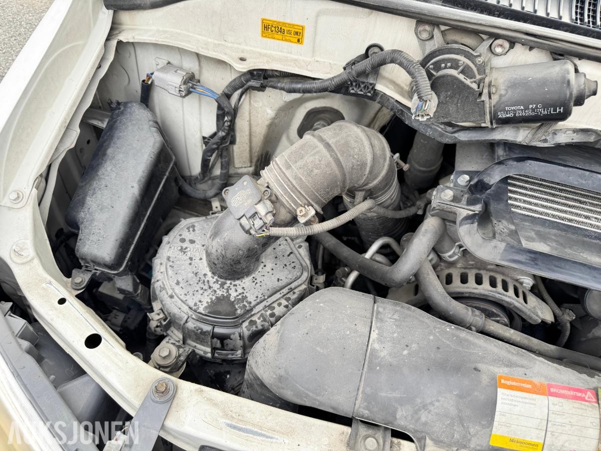 2008 Toyota HiAce, HIACE 2.5-117 D 4WD