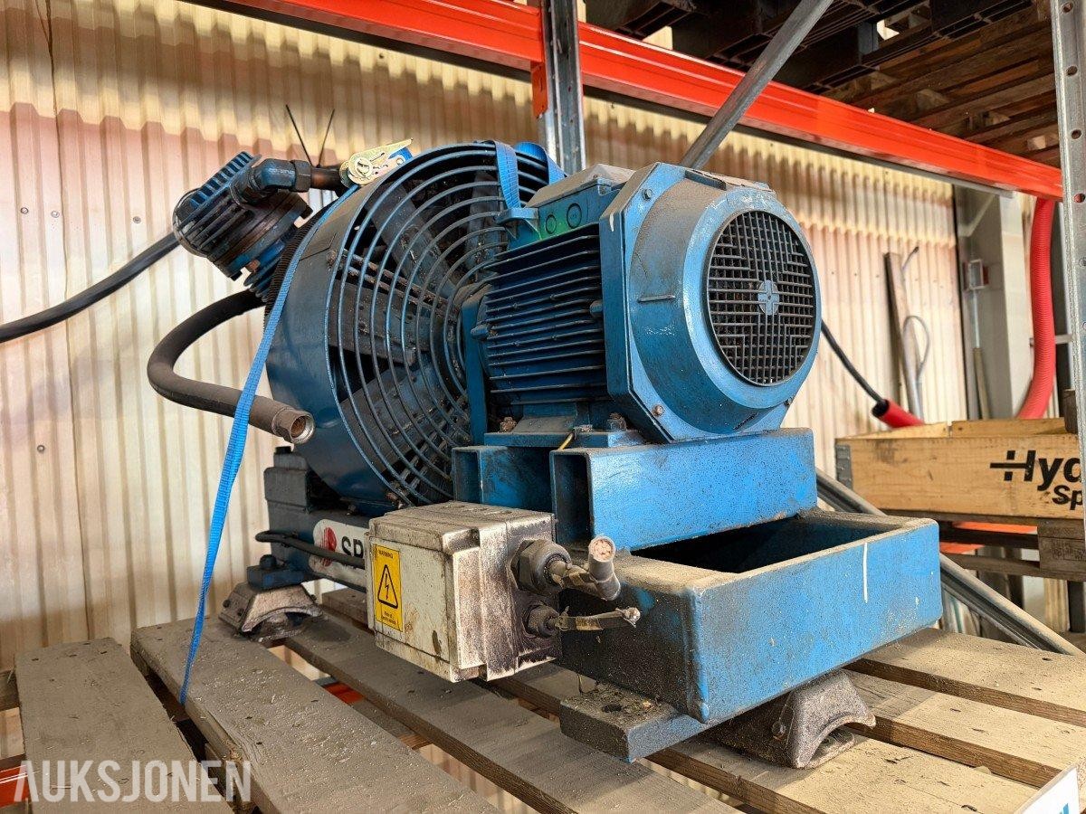 Sperre startluftkompressorer x3 selges samlet