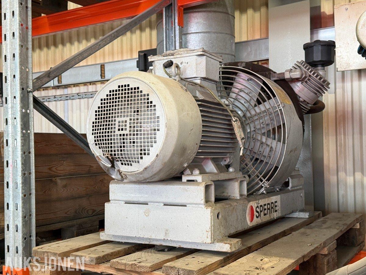 Sperre startluftkompressorer x3 selges samlet