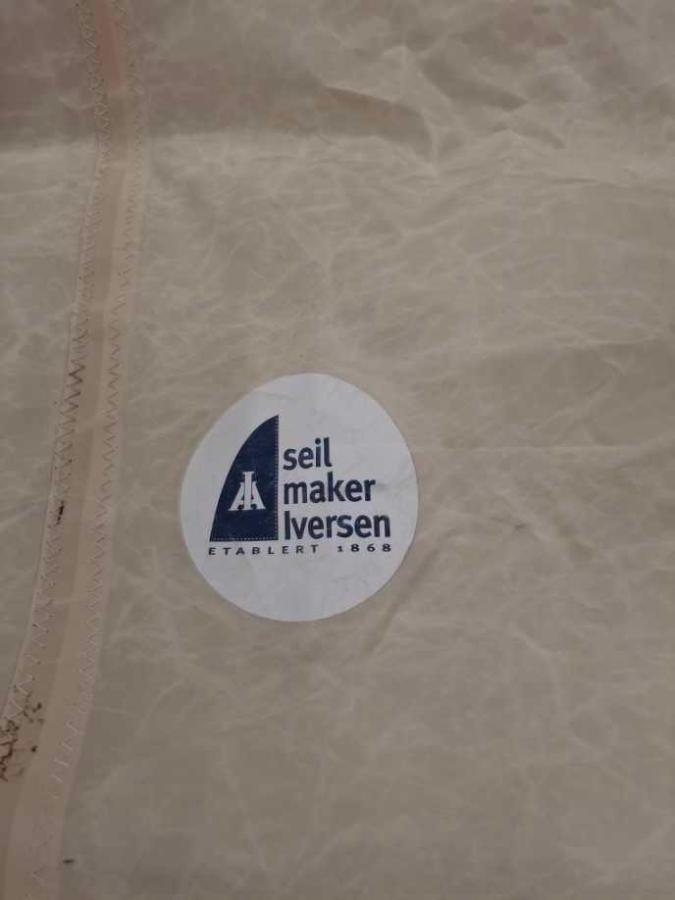 Seil / Råseil - 8,5 meter høyt produsert av Seilmaker iversen
