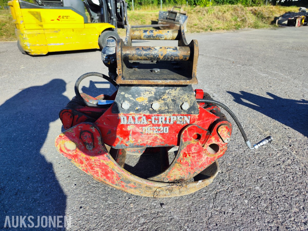 2024 Bobcat E27 Rototilt, 3 skuffer, klype,hamme,sentralsmøring