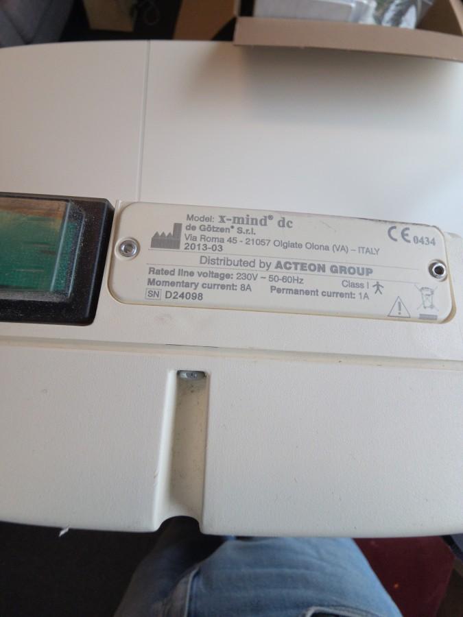 Acteon Satelec X-Mind DC Dental Røntgenenhet med kontrollpanel og røntgenarm