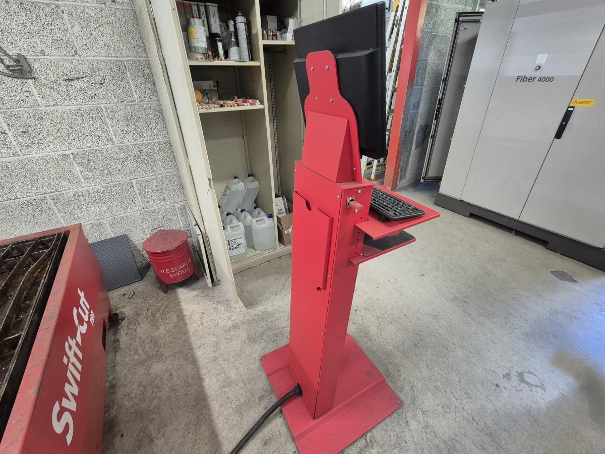 2022 Swift Cut Pro 3000 CNC plasma skjærebord
