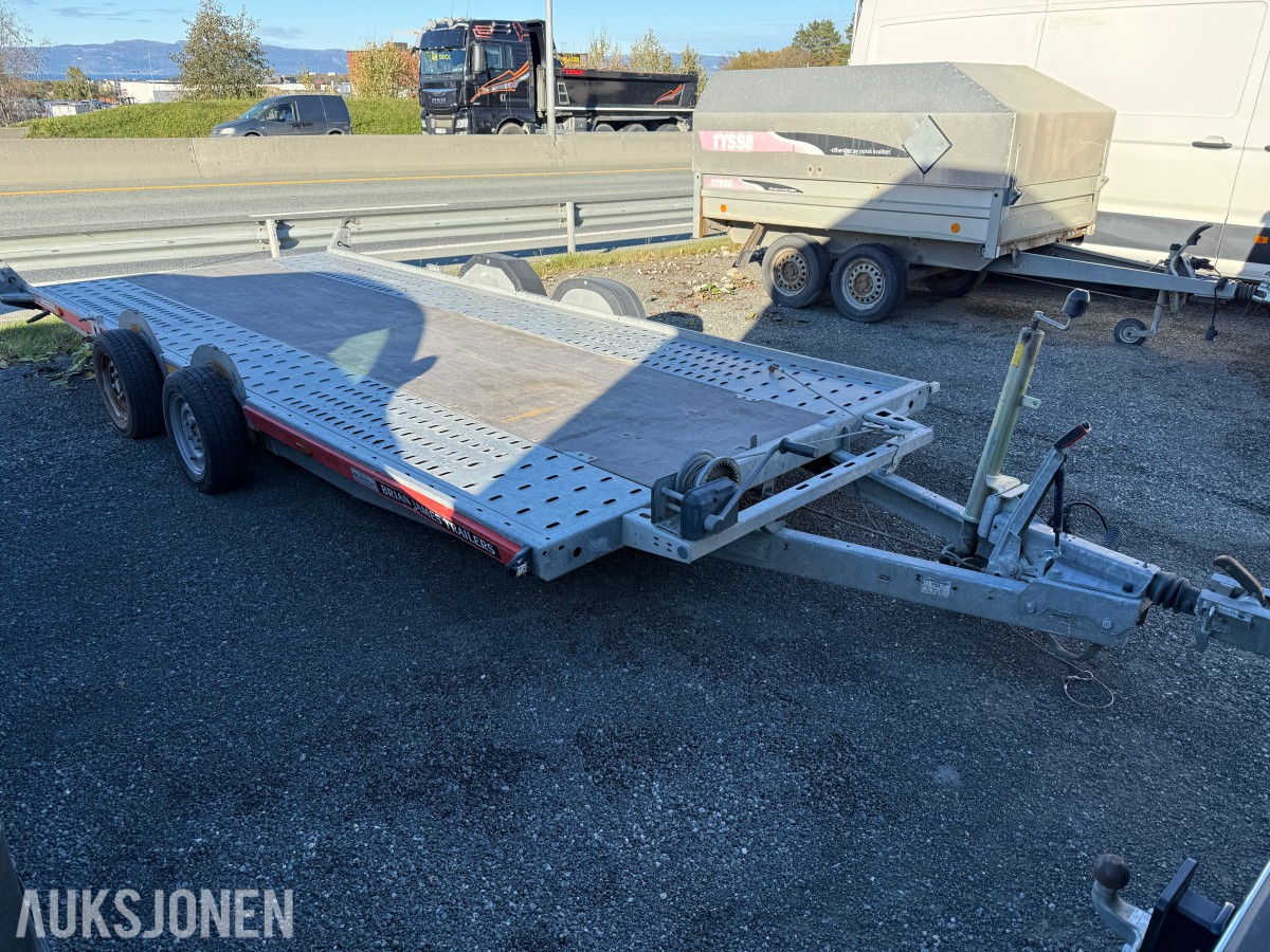 2021 Brian James Trailers A Transporter / bilhenger