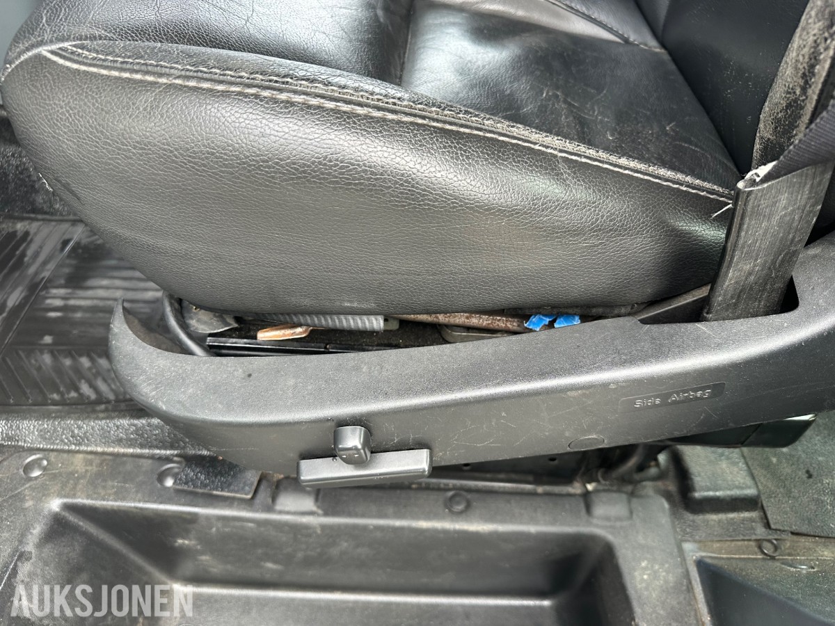 Ford Transit BILTRANSPORTER VINSJ HENGERFESTE 6 SETER