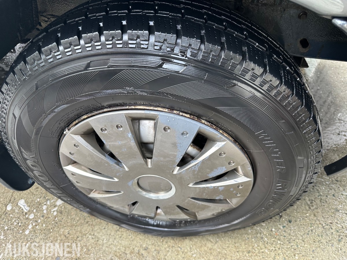 Ford Transit BILTRANSPORTER VINSJ HENGERFESTE 6 SETER