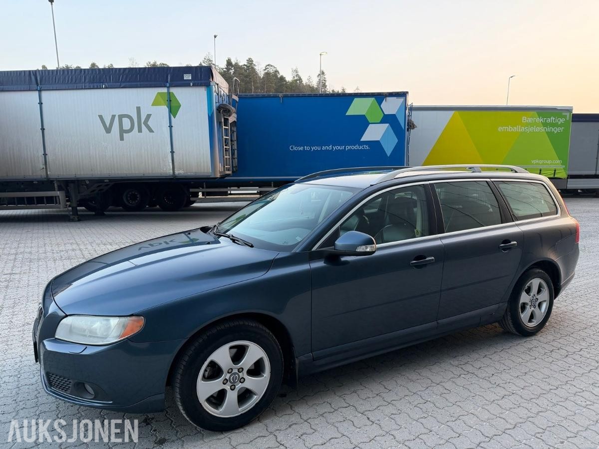 2008 VOLVO V70 2.0D MANUELL – SKINNSETER – HENGERFESTE