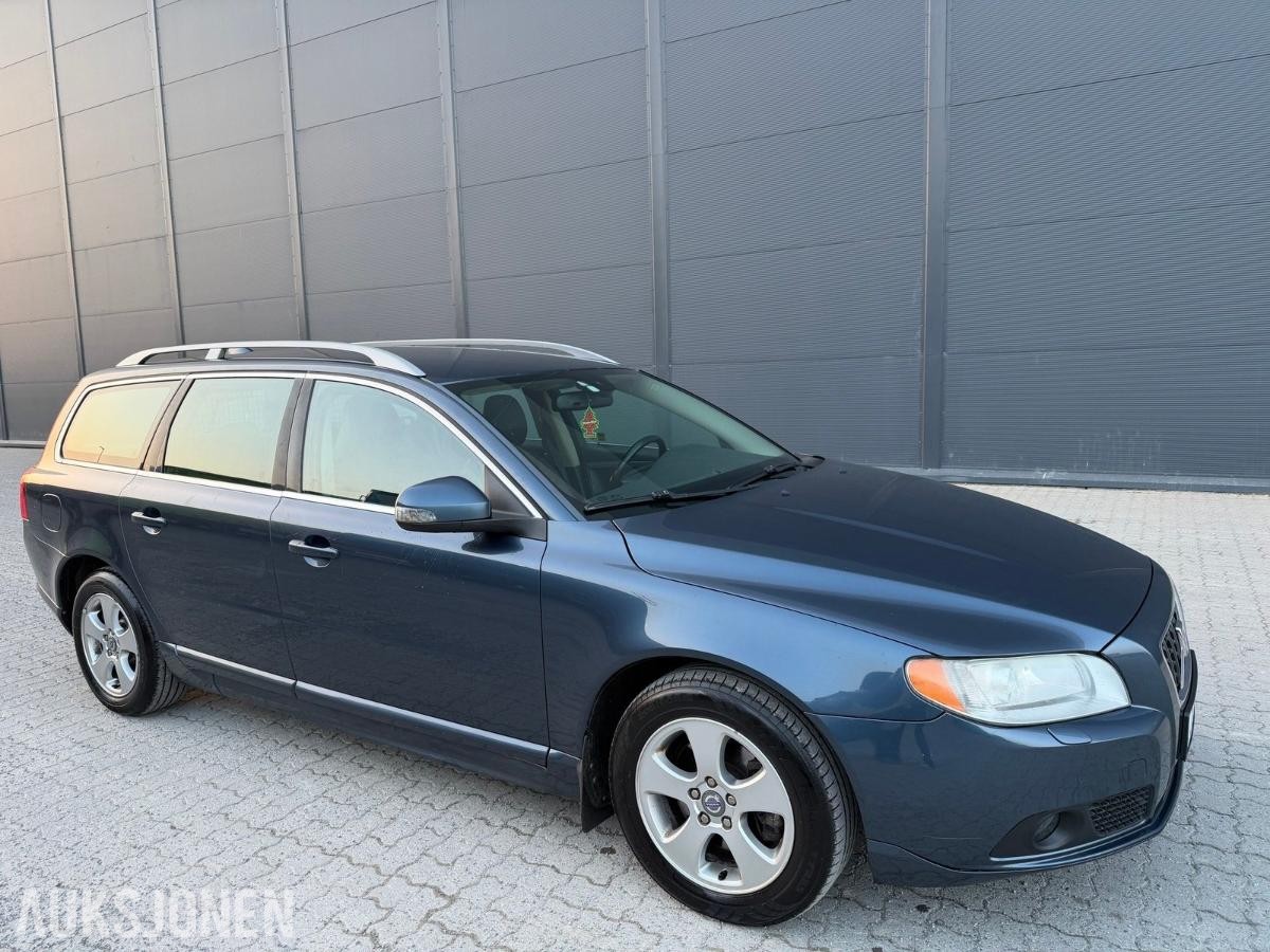 2008 VOLVO V70 2.0D MANUELL – SKINNSETER – HENGERFESTE