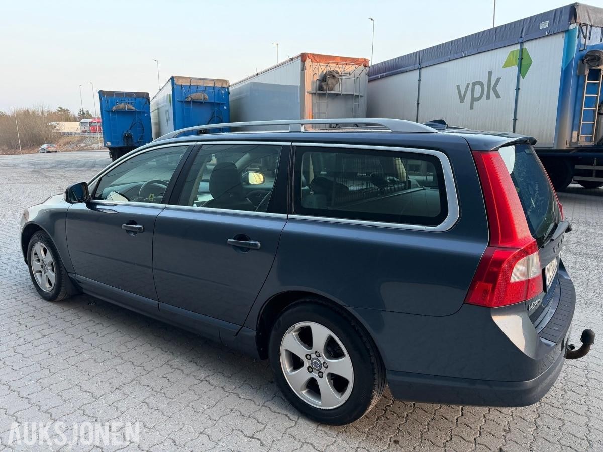 2008 VOLVO V70 2.0D MANUELL – SKINNSETER – HENGERFESTE