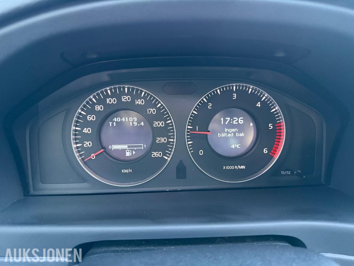2008 VOLVO V70 2.0D MANUELL – SKINNSETER – HENGERFESTE