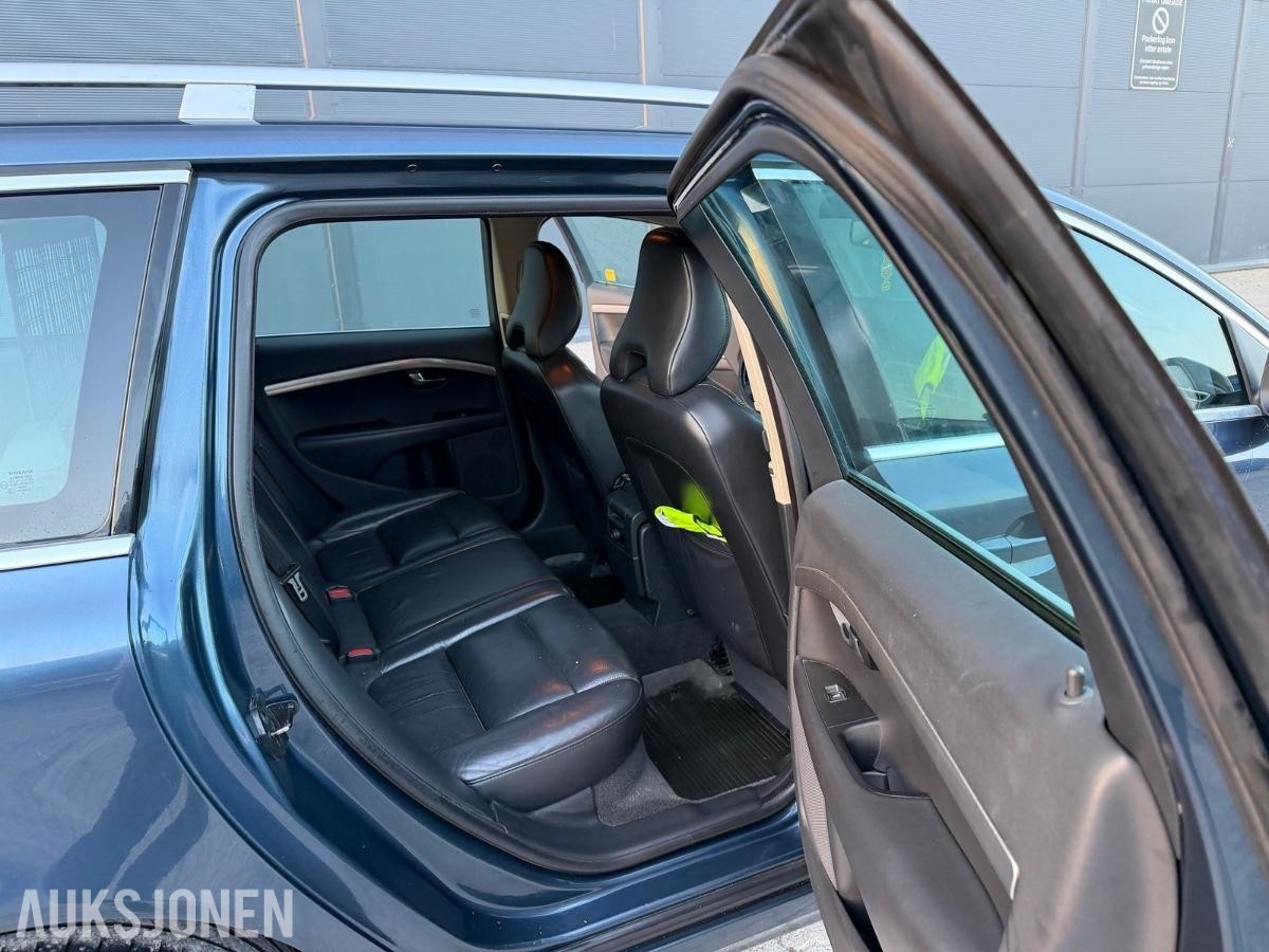 2008 VOLVO V70 2.0D MANUELL – SKINNSETER – HENGERFESTE