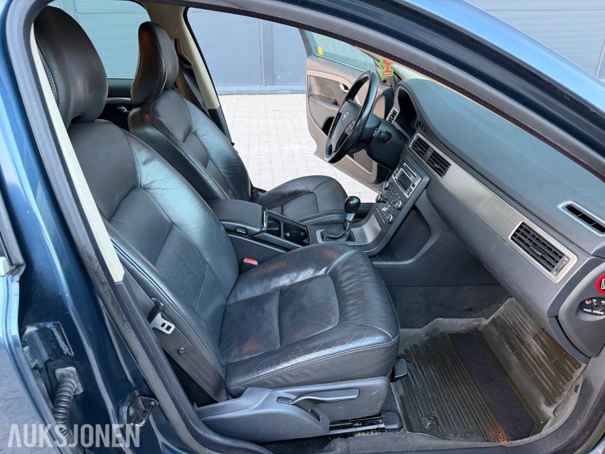 2008 VOLVO V70 2.0D MANUELL – SKINNSETER – HENGERFESTE