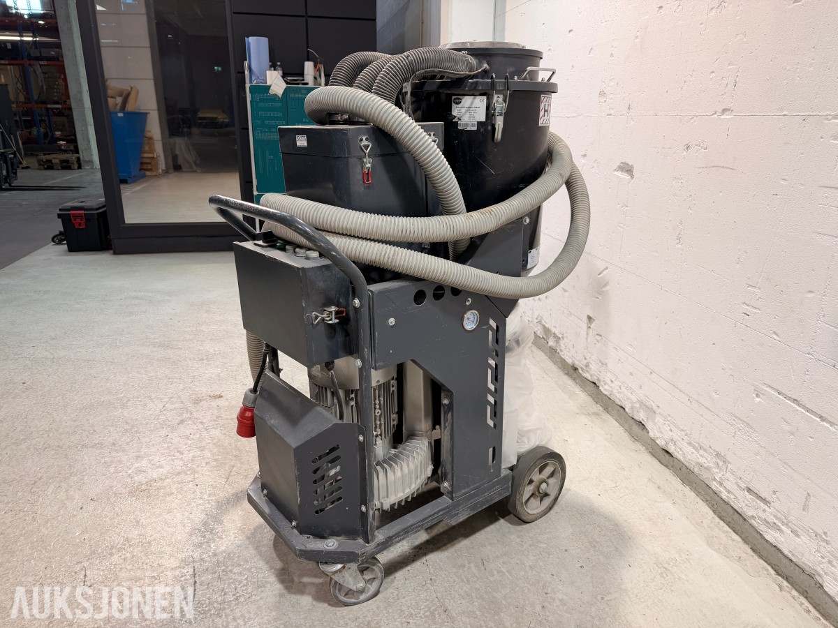 2022 Scanmaskin WS32 RC betongslipemaskin med Zyklon JetPuls V8 industristøvsuger