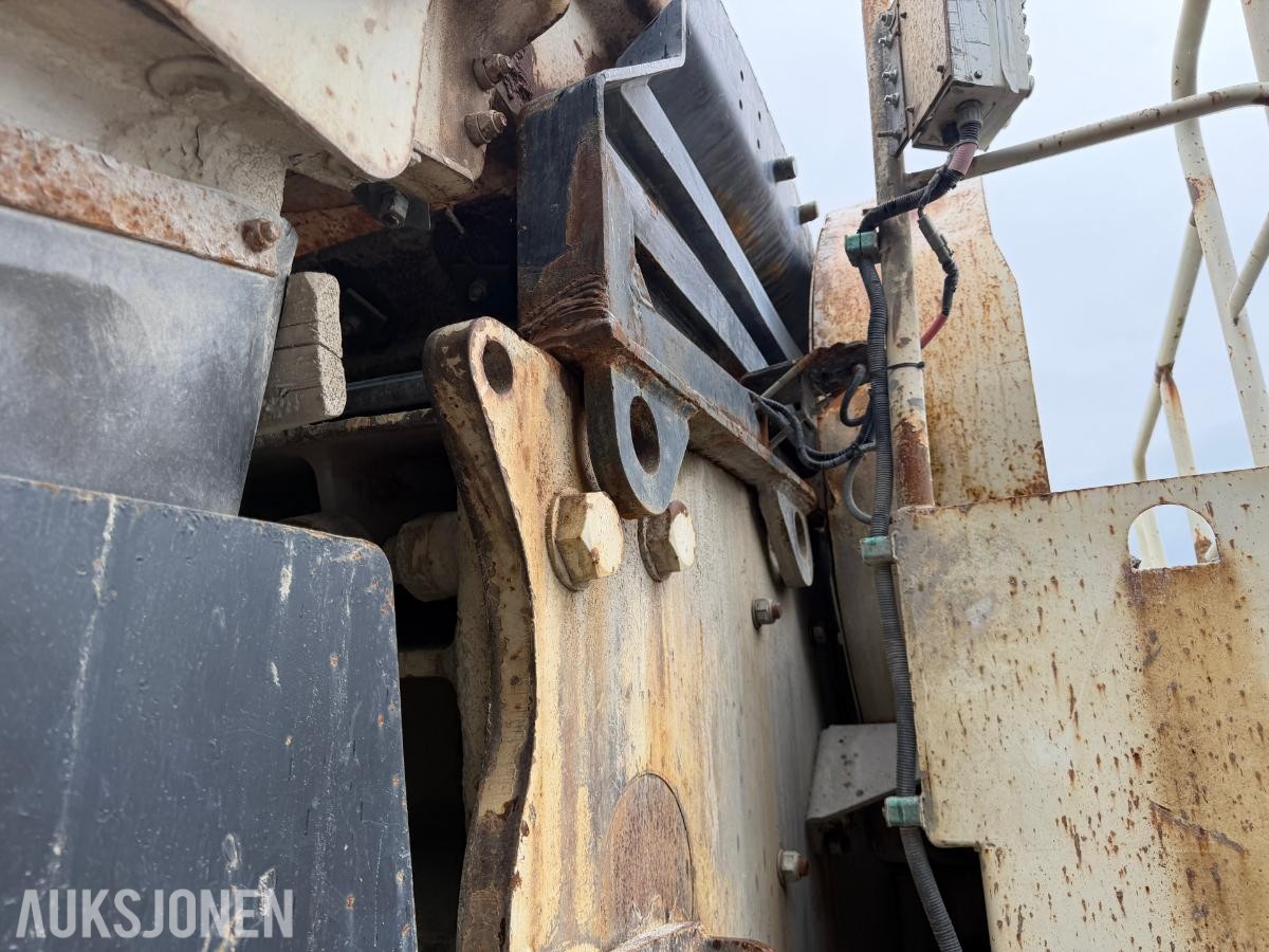 2008 Metso Lokotrack LT106S knuseverk med hengersikt – Reparasjonsobjekt