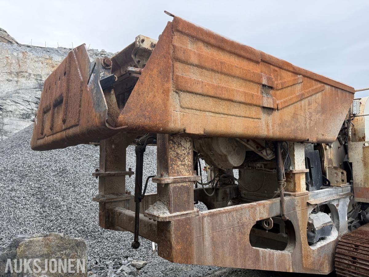 2008 Metso Lokotrack LT106S knuseverk med hengersikt – Reparasjonsobjekt