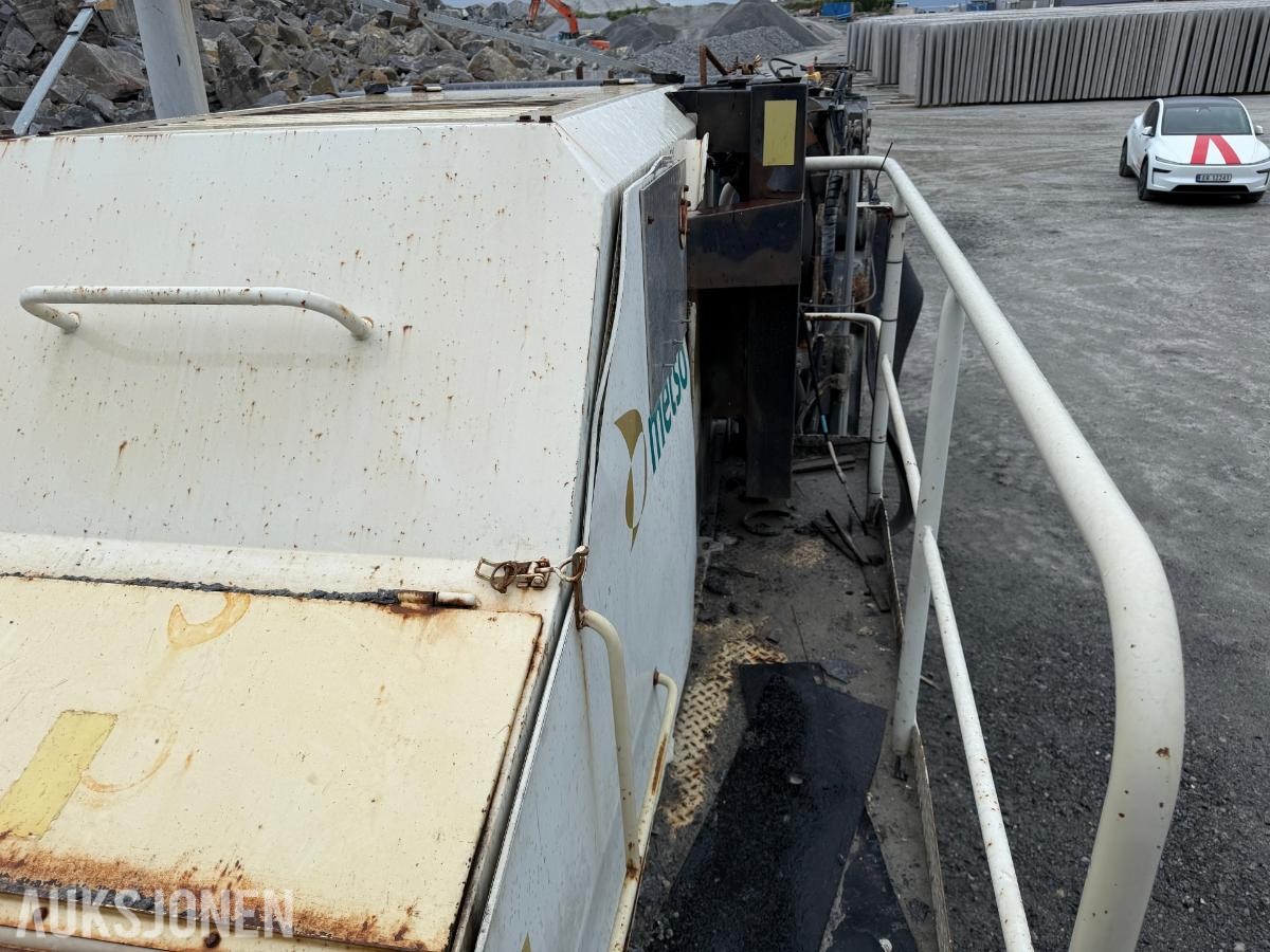 2008 Metso Lokotrack LT106S knuseverk med hengersikt – Reparasjonsobjekt